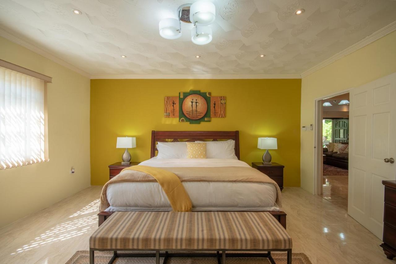 Tropical Escape Villa Очо-Риос Экстерьер фото